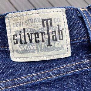 Levis SilverTab ‘94 Baggy Jeans Dark Wash Womens Jeans